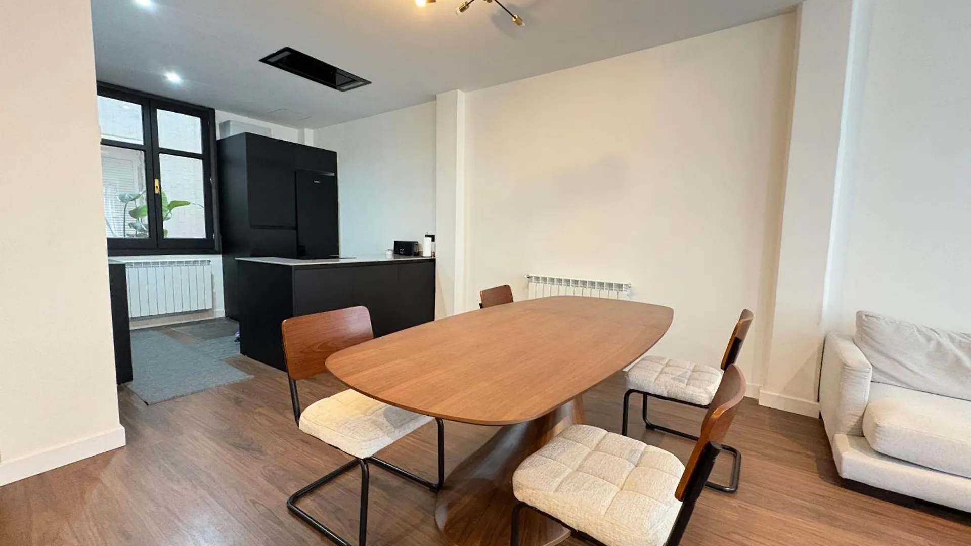 Lägenhet Bilbao Center Apartament